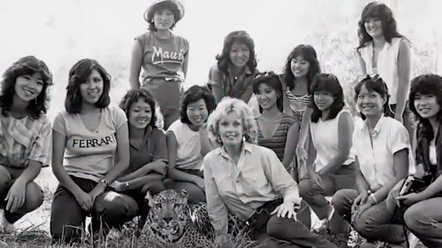 Tippi Hedren Honored by Vietnamese-American Association