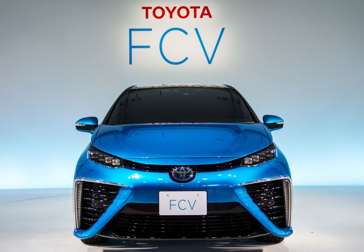 Toyota Fuel Cell Vehicle to Arrive in Late 2015