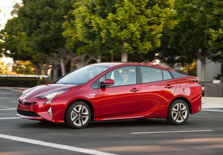 Toyota's Japan Plant Shut Down Delays 2016 Prius