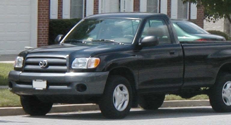 Toyota Recalls Older Tundra Pickups for Air Bags