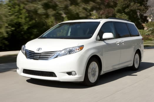 Toyota Recalls Sienna Minivans for Gear Shift Problem