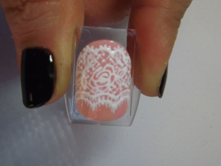 Rose Pink & Lace Nail Art
