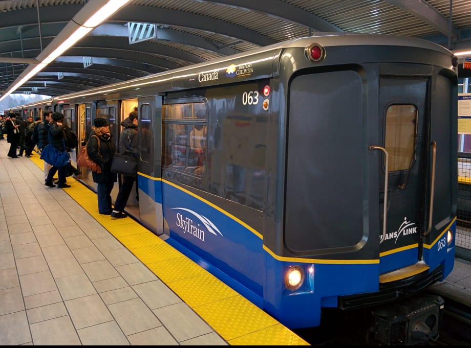 Former Toronto transit CEO to review recent SkyTrain issues