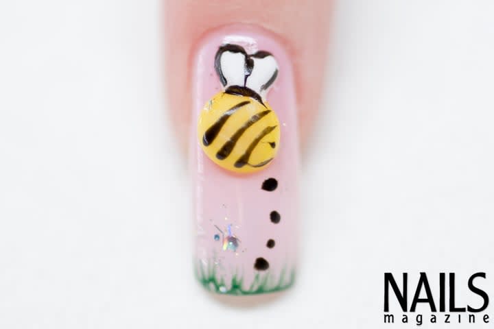 Troubleshooter: 3-D Acrylic Bumblebee