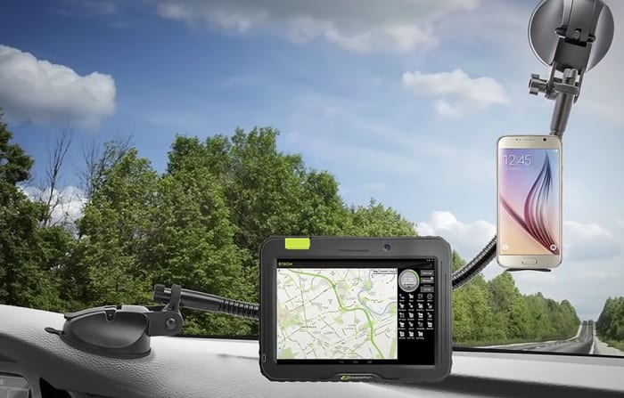Gear Rack System Offers Mounts for Mobile Devices
