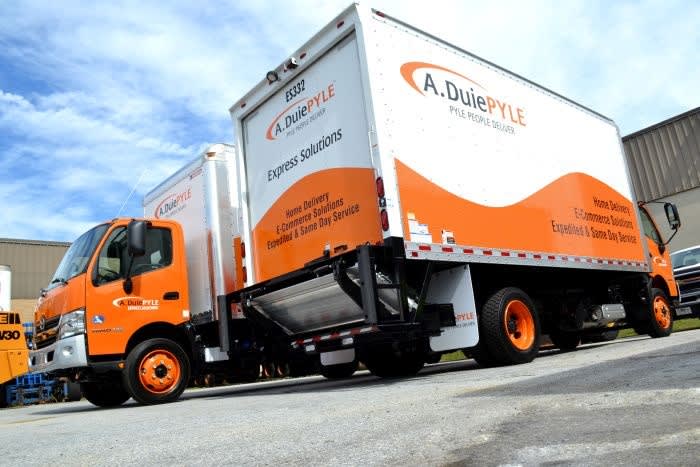 Truckload Rates Remain Strong Amid Slight Demand Downturn