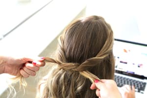HOW-TO: Nautical Knot Half-Up Style