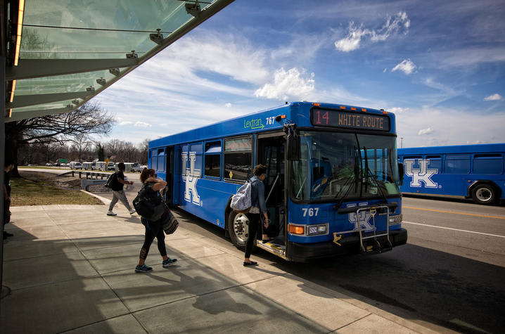 U. of Kentucky shuttle service offers commute-planning assistance