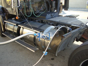 UPS Buys 48 LNG Tractors for Southwest Corridor Operations
