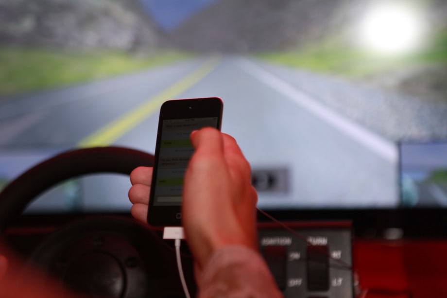 New NHTSA Driver Distraction Guidelines Target Mobile Devices
