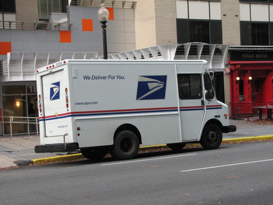 House Leaders Propose Plan to Plug Highway Gap by Cutting Postal Services
