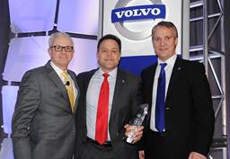 Volvo Trucks Names Nacarato Volvo 2013 North American Dealer of the Year