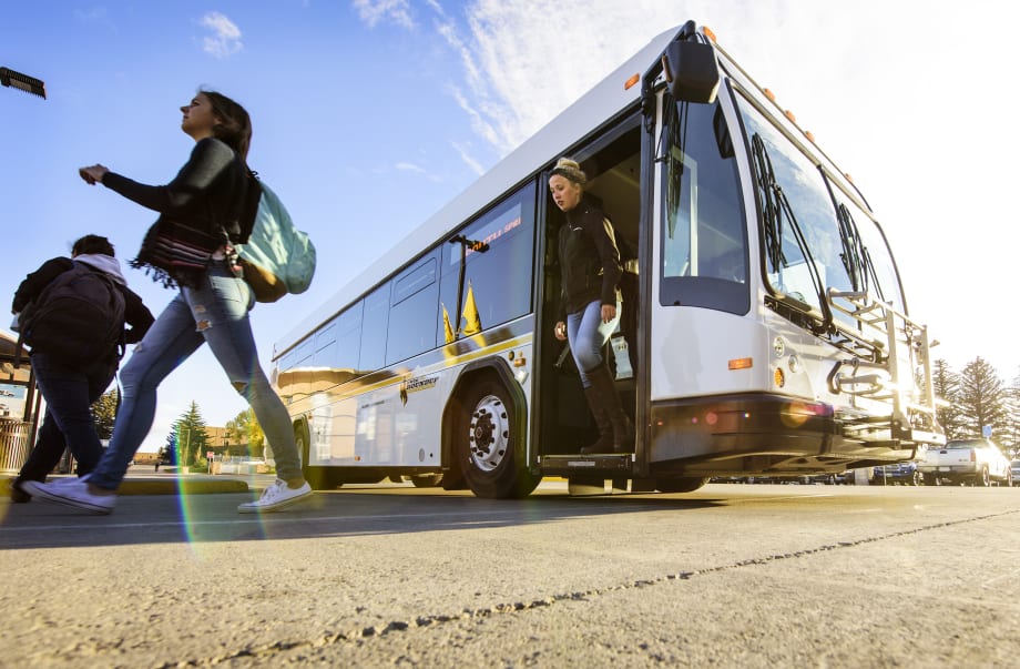 U. of Wyoming enhances service with new buses, app feature