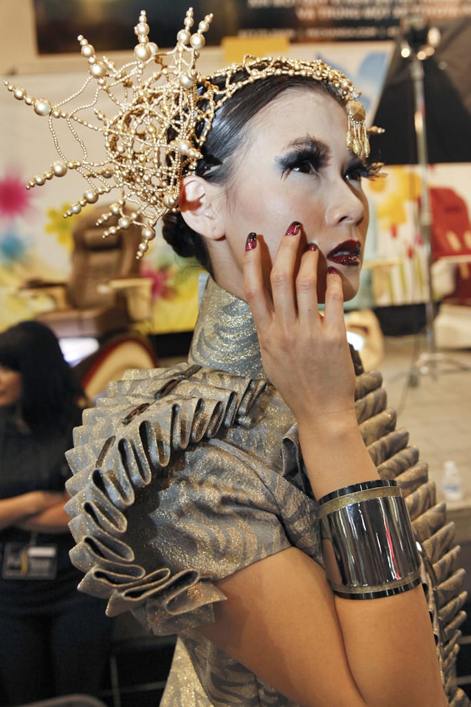 Viet Fashion Week 2013: Behind the Scenes