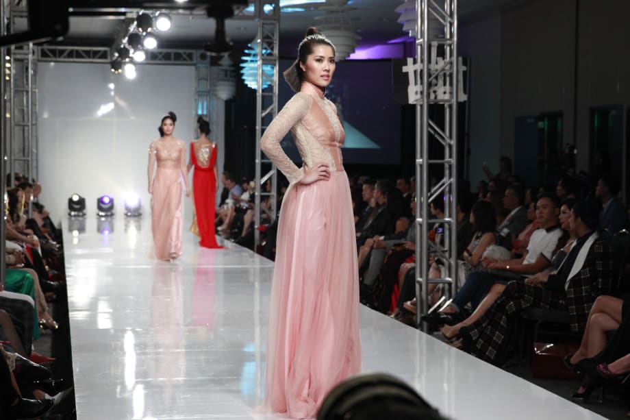 Viet Fashion Week 2015: On the Runway