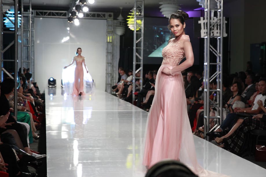 Viet Fashion Week 2015: On the Runway