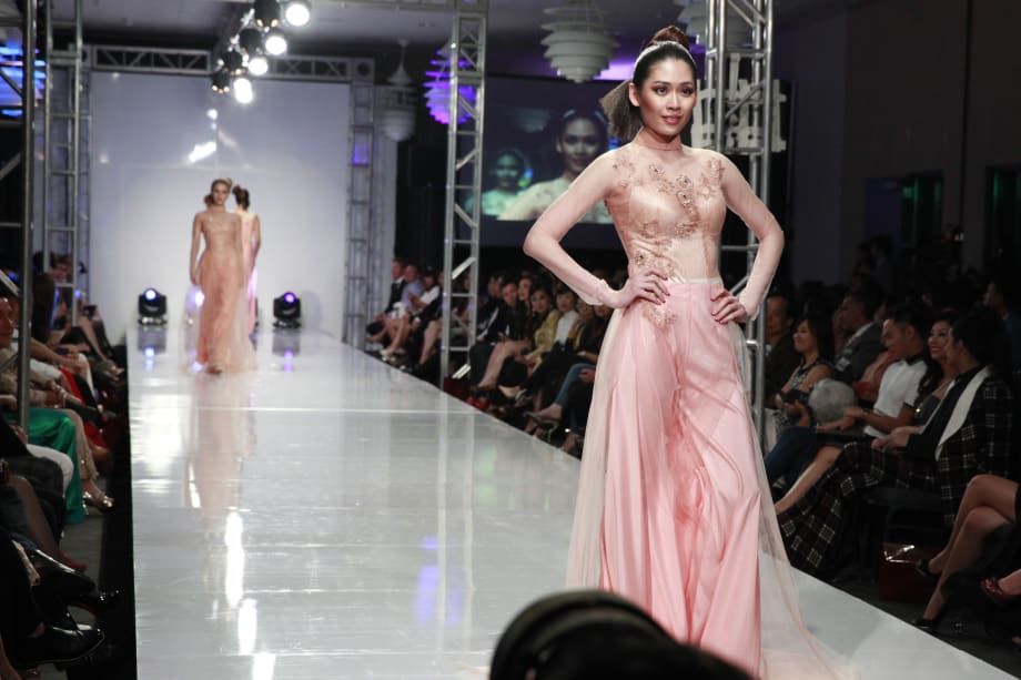 Viet Fashion Week 2015: On the Runway