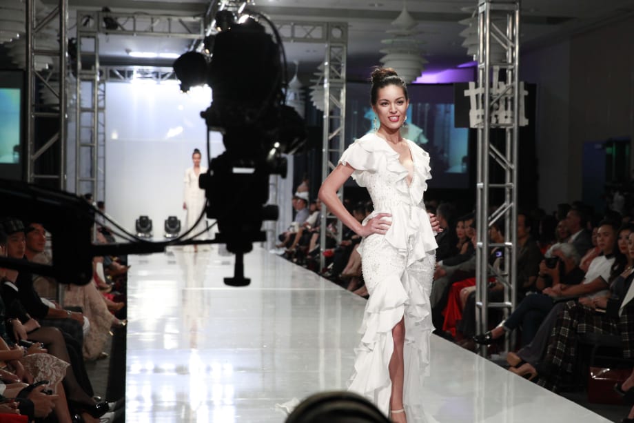 Viet Fashion Week 2015: On the Runway