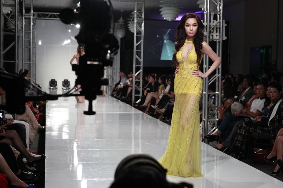 Viet Fashion Week 2015: On the Runway