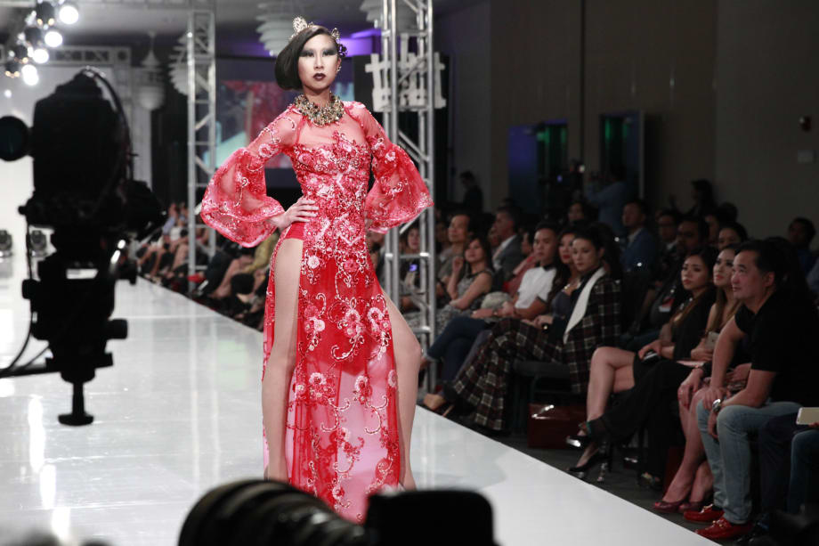 Viet Fashion Week 2015: On the Runway