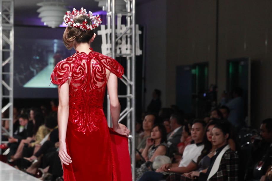Viet Fashion Week 2015: On the Runway