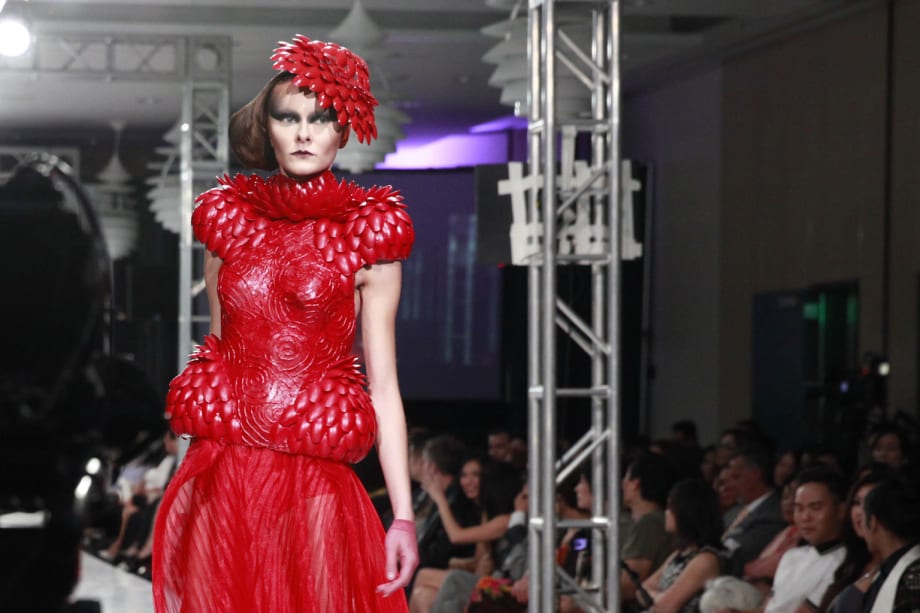 Viet Fashion Week 2015: On the Runway