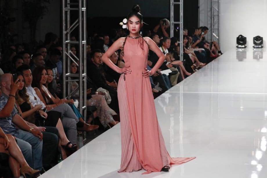 Viet Fashion Week 2015: On the Runway
