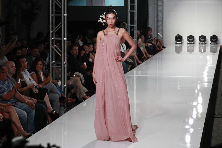 Viet Fashion Week 2015: On the Runway