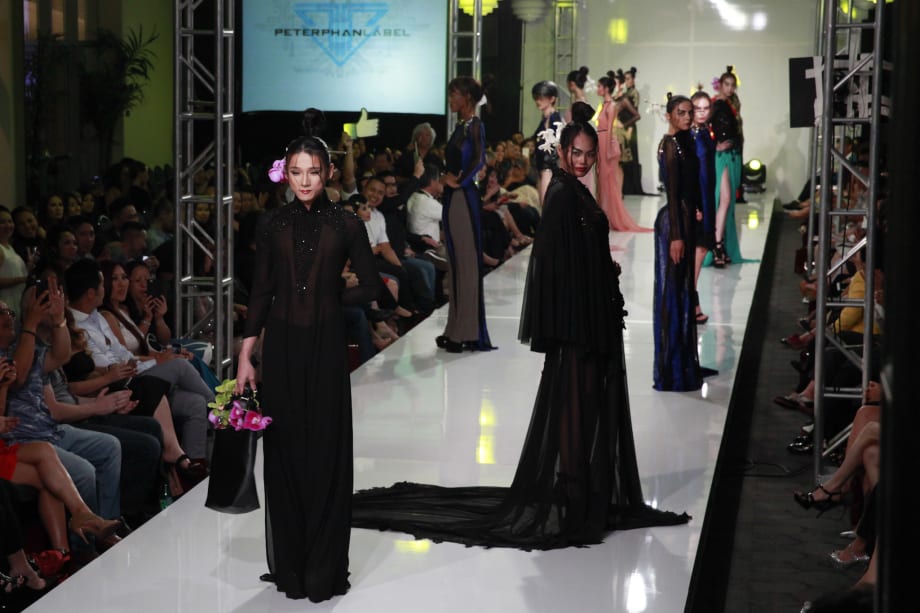 Viet Fashion Week 2015: On the Runway