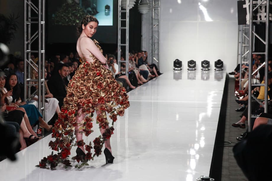 Viet Fashion Week 2015: On the Runway