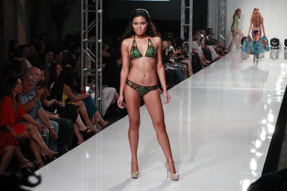 Viet Fashion Week 2015: On the Runway