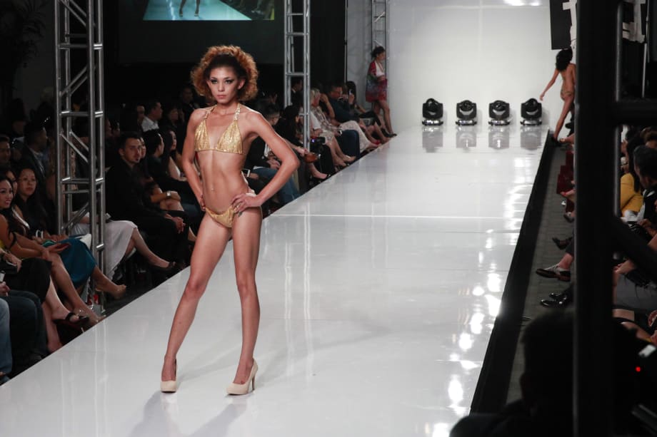 Viet Fashion Week 2015: On the Runway