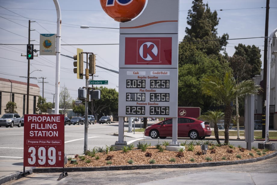 Weekly Gasoline Prices Rise 3.9 Cents to $2.59