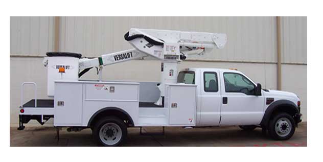 CX130D and CX160D Excavators