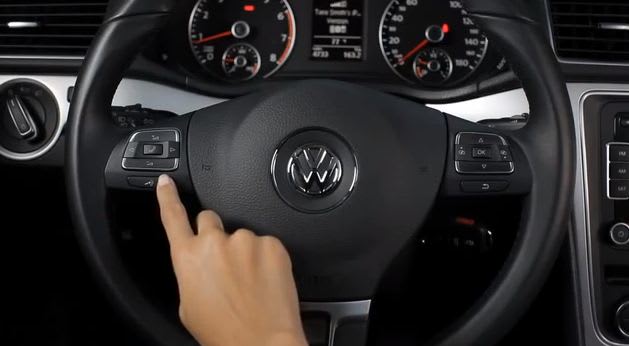 VW Provides How-To Videos on In-Vehicle Technology