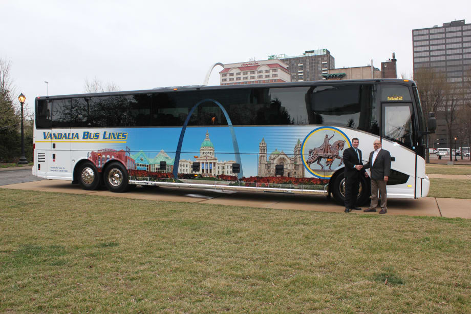 Vandalia Bus Lines takes delivery of Van Hool CX45 at UMA Expo
