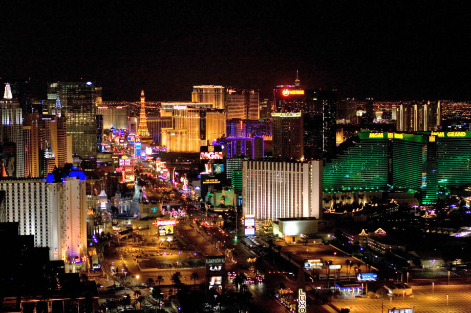 Corporate Car Rental Rates Drop 5%