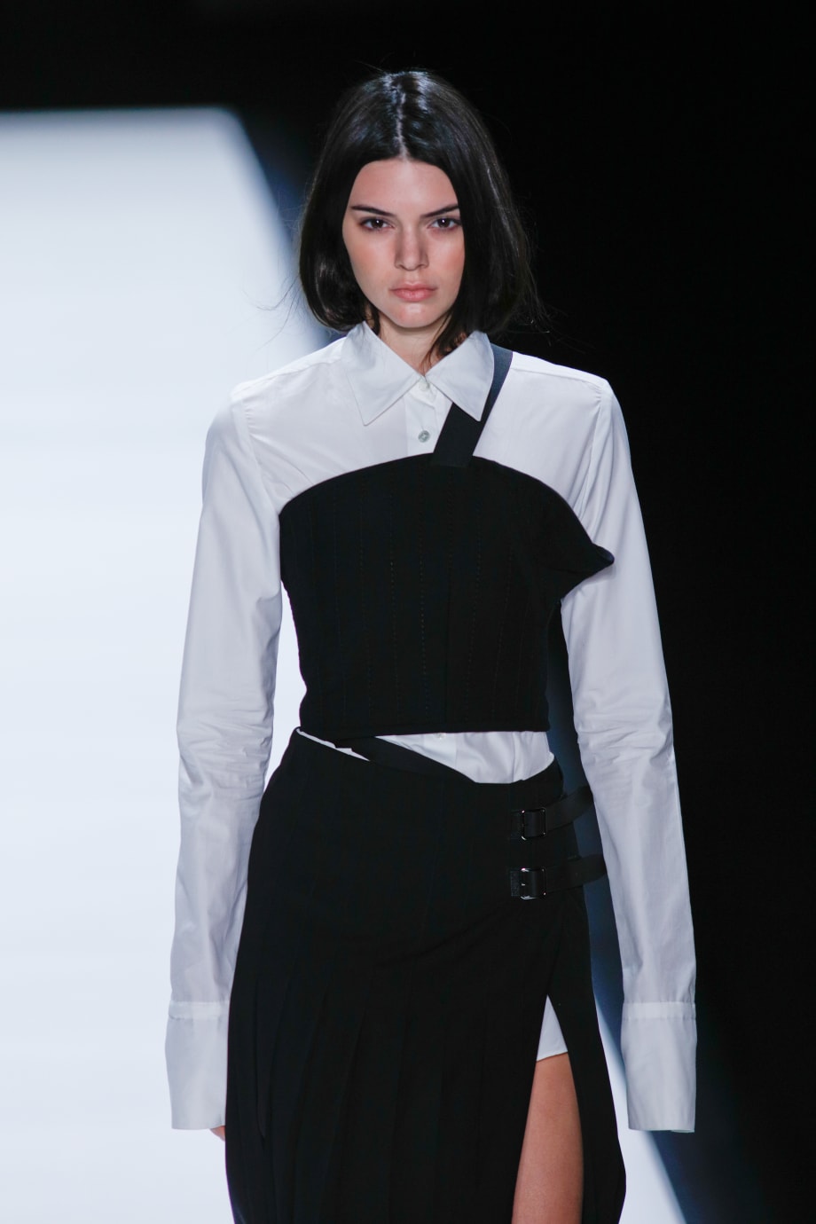 NYFW How-To: Sleek Faux-Bob Looks by Pai-Shau for Vera Wang