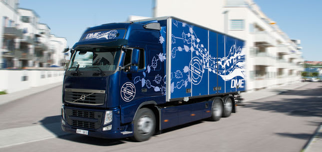 Volvo Readying 13-liter Natural-Gas/Diesel Engine, Exploring DME as Alternative Fuel