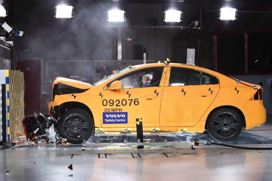 Volvo V60 Gets Five-Star Safety Rating in Europe, S60 Gets Five Stars in U.S.