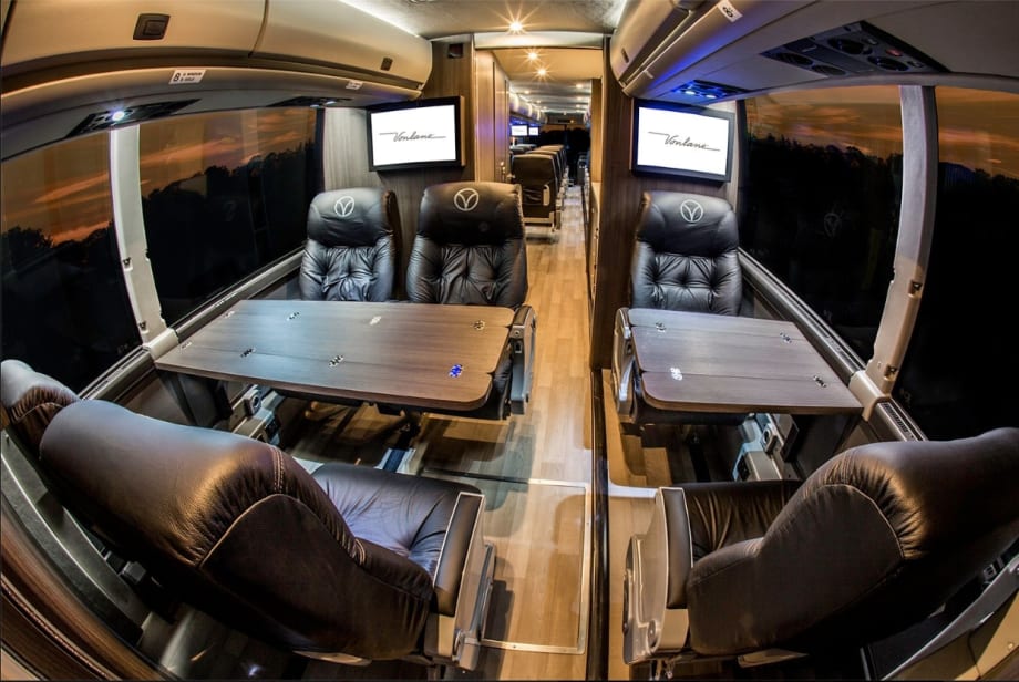 Luxury bus co. Vonlane begins offering Houston-Dallas service