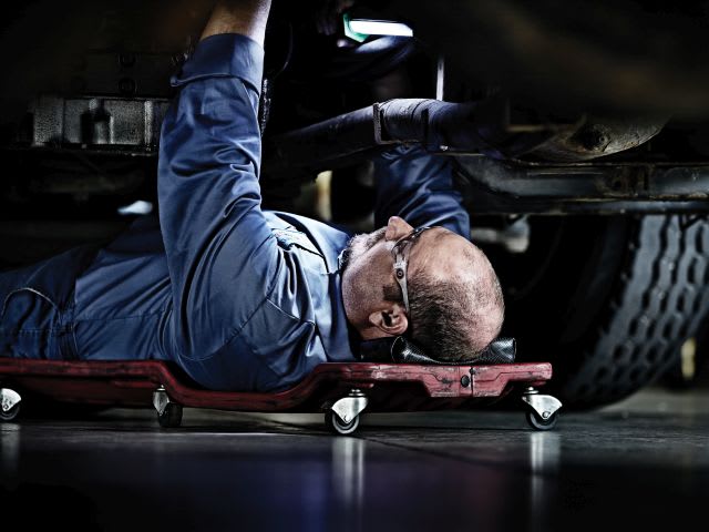 W.W. Williams Acquires Auto Safety House