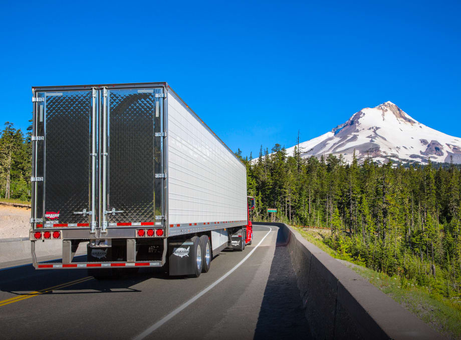 Wabash National to Buy Truck Body Maker Supreme