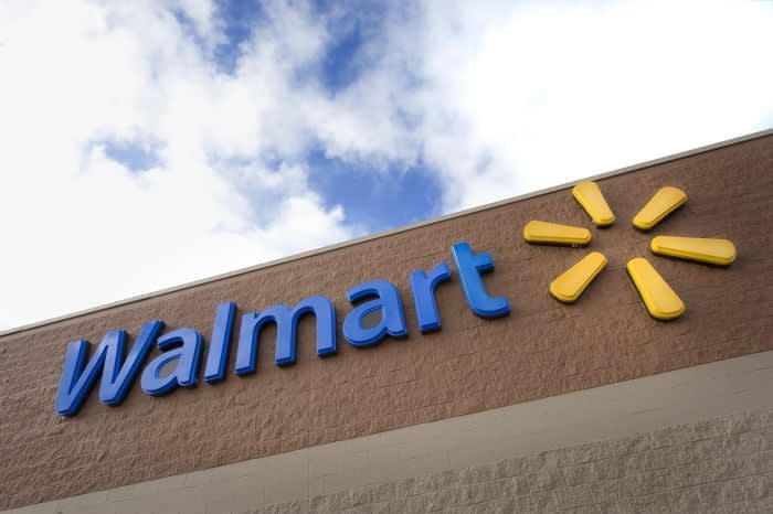 Consultant: Walmart Doesn't Want Its Carriers Hauling for Amazon