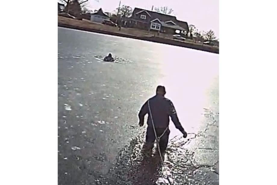 New Jersey Officer Rescues Child from Frozen Lake