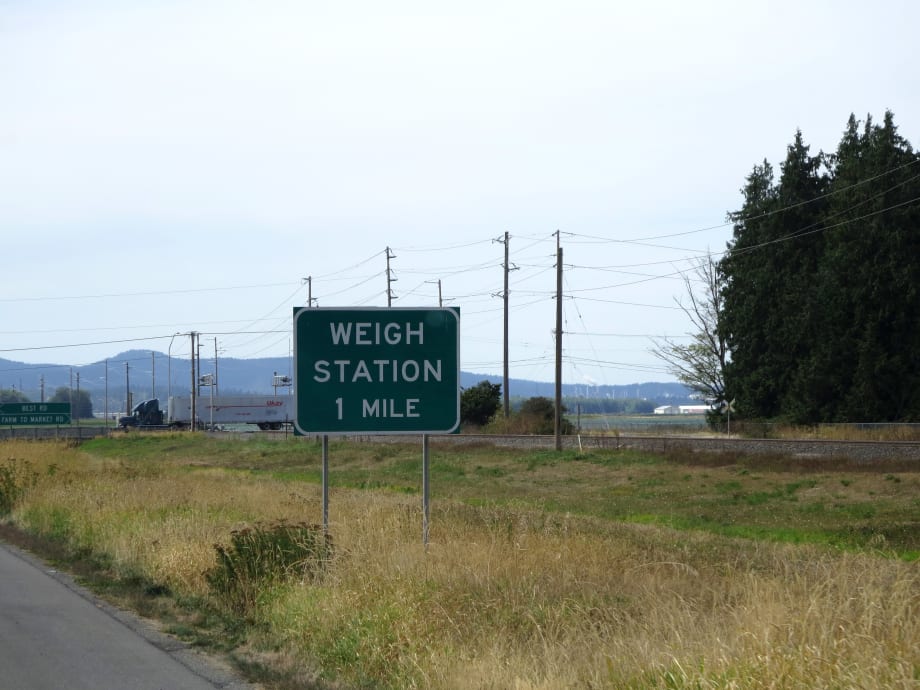 Drivewyze Calculates Money Saved by Bypassing Weigh Stations