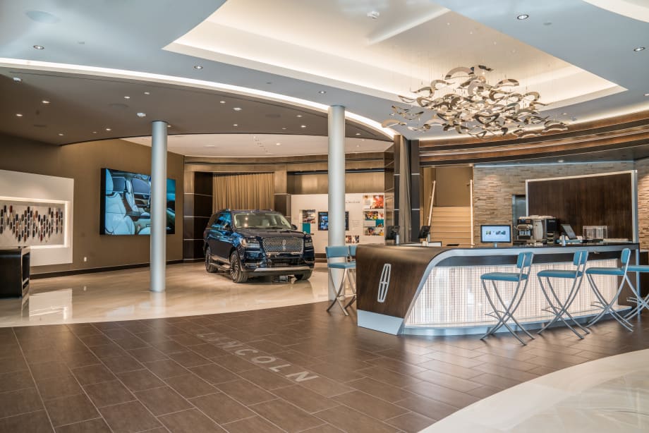 Lincoln Opens New Luxury Experience Center