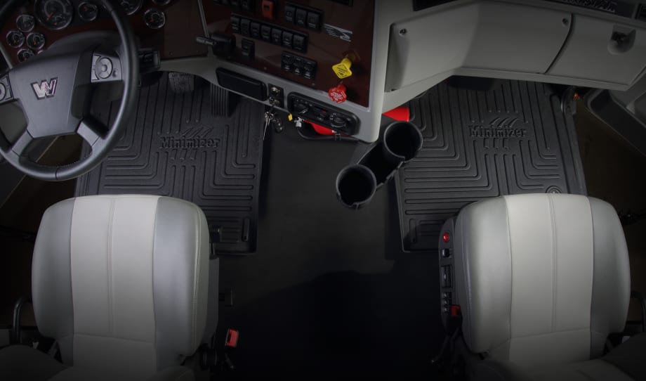 Minimizer Offers Custom Floor Mats for Western Star Trucks