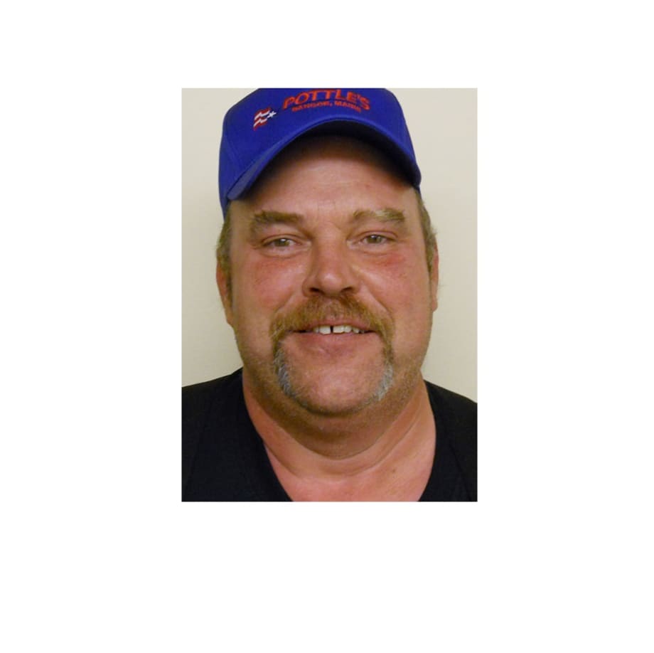 Trucker Named Highway Angel for Helping With Burning Bus