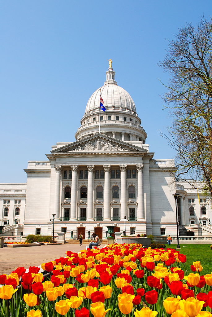 Wisconsin set to vote on transportation network company bill